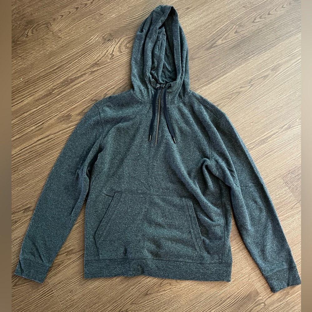 Banana Republic Men’s Hooded 1/4 Zip Sweatshirt